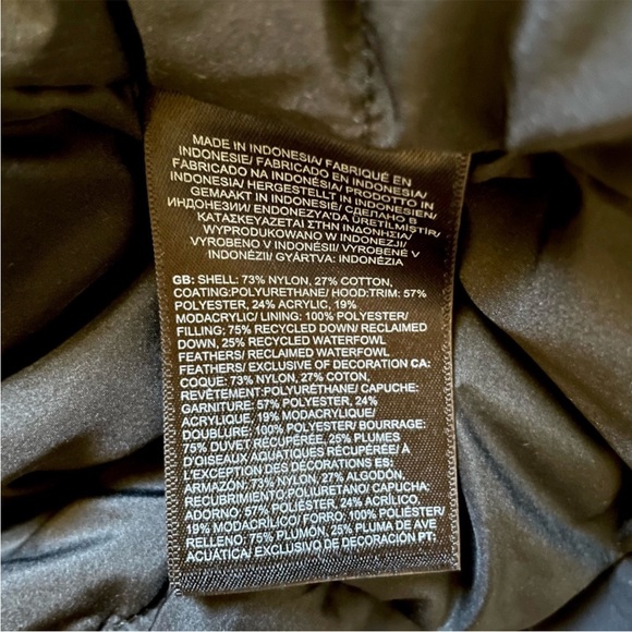 The North Face Women’s Arctic Parka Black Waterproof Coat - Picture 8 of 11